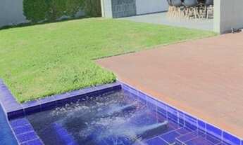 Imagem 3: Casa para aluguel e venda tem 340 metros quadrados com 4 quartos