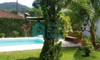 Imagem 5: Casa térrea com 2 suítes e piscina em terreno de 700 m2, em Boiçucanga para venda