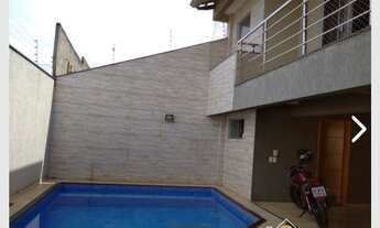 Imagem: Sobrado 3 quartos Px bairro Goiá ao lado