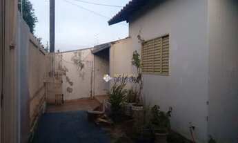 Imagem 2: LINDA CASA RESIDENCIAL, NUMA EXCELENTE LOCAZAÇÃO, PRÓXIMO AO HOSPITAL MUNICIPAL, PRÓXIMO A