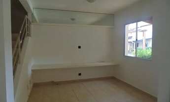 Imagem 3: Casa de condomínio sobrado para aluguel tem 100 metros quadrados com 3 quartos