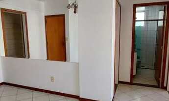 Imagem 4: Apartamento para venda tem 84 metros quadrados com 2 quartos em Campinas - São José - SC