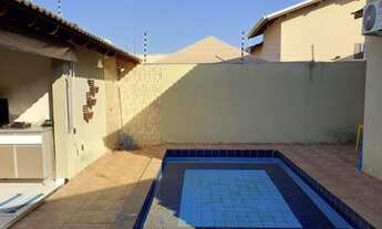 Imagem 2: Casa para venda com 130 metros quadrados com 3 quartos em Centro-Sul - Várzea Grande - MT