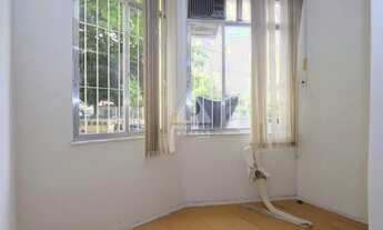 Imagem 6: Apartamento de quarto e sala no Flamengo. Pertíssimo do metrô. Entrar e morar