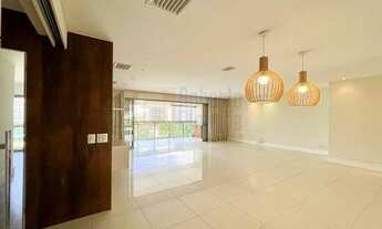 Imagem 3: Apartamento para aluguel possui 260 metros quadrados com 4 quartos