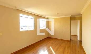 Imagem 2: Apartamento à Venda - Camargos, 3 Quartos, 66 m2