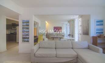 Imagem 4: Apartamento com Varanda e Vista Mar a venda tem 150m2 3 quartos 1 Suíte na 1a Quadra em C