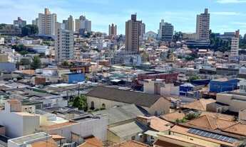 Imagem 3: Apartamento para aluguel possui 159 metros quadrados com 3 quartos em Vila Vianelo - Jundi