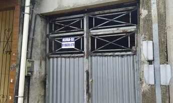 Imagem 4: ALUGO KITNET GRANDE COM GARAGEM