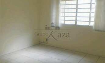 Imagem 2: Casa Comercial - Centro - 200m², ótima localização