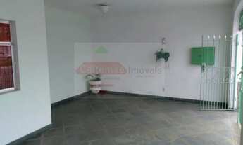 Imagem 3: Casa para venda em Vila São José de 218.00m² com 3 Quartos, 1 Suite e 2 Garagens