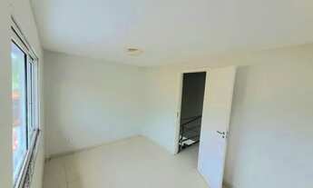 Imagem 3: Excelente residência com 03 quartos, sendo 01 quarto no 1º pavimento, com fác