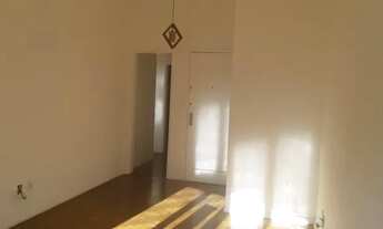 Imagem 2: Apto bastante ensolarado com 2 quartos, no bairro Agriões - Teresópolis - RJ