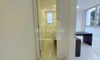 Imagem 4: Casa para venda possui 445 metros quadrados com 4 quartos em Alphaville - Santana de Parna