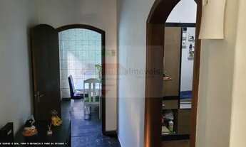 Imagem 6: Casa para venda em Vila São José de 218.00m² com 3 Quartos, 1 Suite e 2 Garagens