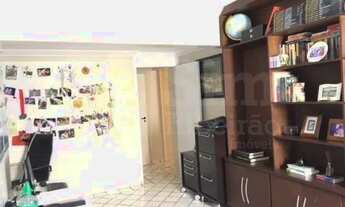 Imagem 4: Apartamento a venda no Edifício Apiacás. Bairro Santa Cruz