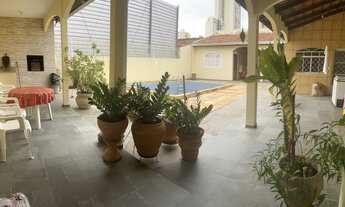 Imagem: Sobrado para venda possui 300 metros quadrados