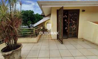 Imagem 7: Casa de condomínio para venda tem 270 metros quadrados com 3 quartos