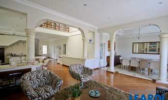 Imagem: CASA EM CONDOMÍNIO - ALPHAVILLE - SP