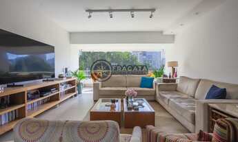 Imagem: Apartamento com 226m²- 4 dormitórios sendo