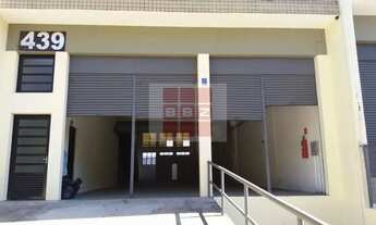 Imagem 2: Armazém Industrial de 1.000m² para Locação em Barueri-SP, no Bairro Tamboré: sua solução l