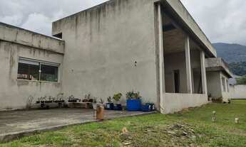 Imagem 3: Casa para venda tem 415 metros quadrados com 5 quartos em Green Valey - Rio Bonito - Rio d