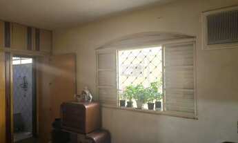 Imagem 7: Casa para venda com 200 metros quadrados 3 quartos sendo 1 suíte e 3 vaga Bairro Feliz Goi