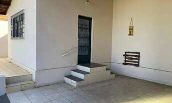 Imagem 4: Casa com 4 Quarto(s) e 3 banheiro(s) para Alugar, 100 m² por R$ 2300 / Mês