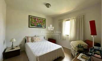 Imagem 7: Sobrado frontal á venda na Penha, bem amplo conta com três quartos, 2 vagas com edicula