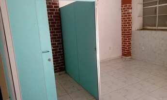 Imagem 3: Aluga-se loja na Rua dos Inválidos 99