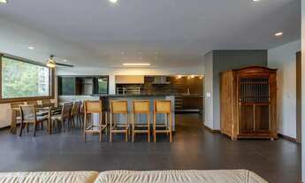 Imagem 7: Imóvel para venda possui 493 metros quadrados com 4 quartos em Agronomia - Porto Alegre