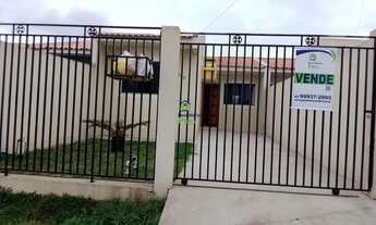 Imagem: Casa térrea com amplo terreno na Colônia