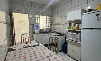 Imagem 3: Casa 2 dormitórios para Venda em Presidente Prudente, Jardim Vale do Sol, 2 dormitórios, 1