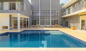 Imagem: Casa à venda ou para alugar com 5 quartos