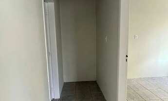 Imagem 5: Apartamento para alugar em Jardim Sofia, Joinville: 2 dormitórios, 1 banheiro por R$1650