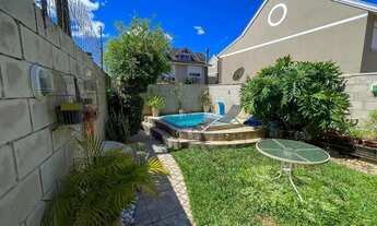 Imagem 3: Casa em Condomínio 4 Dormitórios com Suíte no Lindoia - Porto Alegre