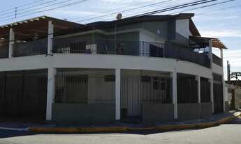 Imagem: Sobrado em Avenida dos Ipes - Centro - Tremembé/SP