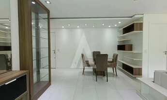 Imagem 7: Apartamento mobiliado com 2 Quartos sendo 1 Suíte, Sacada com Churrasqueira e 1 Vaga de Ga