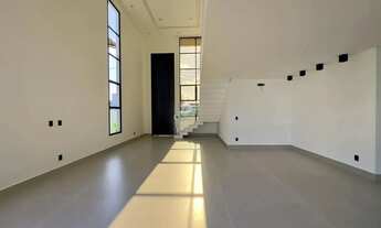 Imagem 2: Casa com 4 quartos em condomínio fechado