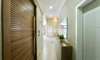 Imagem 6: Alto Padrão e Sofisticação no Jardim Iguaçu em Maringá 2 Suítes + 2 Demi-Suítes e Piscina