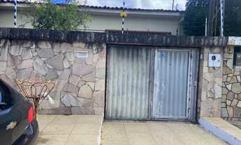 Imagem: VENDO EXCELENTE CASA NO FAROL