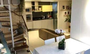 Imagem: Cobertura a poucos passos da praia de icaraí