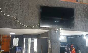 Imagem 3: Passo ponto, barbearia ? montada com bar anexo e clientela.r