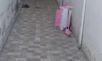 Imagem 4: OPORTUNIDADE. Terreno 10x25 com 2 casas prontas, quintal enorme, doc. em dia