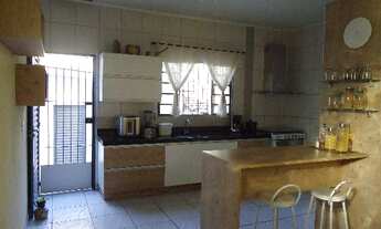 Imagem 2: SOBRADO! LINDO REFORMADO.. 2 DORMTS.. VÃO LIVRE P/ 10 CARROS P/ FARMACIA, RESTAURANTE, COM