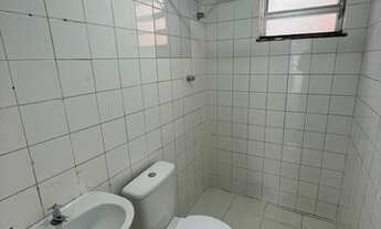 Imagem 4: Casa com 2 Quartos em Condomínio