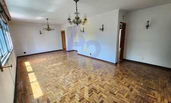 Imagem 3: Apartamento espaçoso com ótimo potencial para reforma no Paraíso