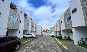 Imagem: Casa triplex em condomínio fechado com