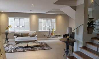 Imagem: Sobrado com 3 suítes à venda, 320 m²