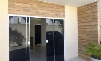 Imagem 3: Village à venda, 2/4, sendo 1 suíte, 1 garagem, cozinha americana, murado, próximo à praia